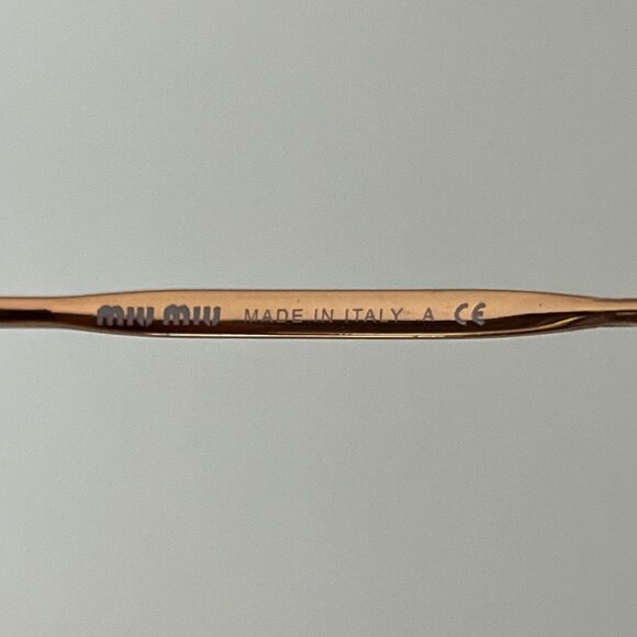 MIU MIU Sunglasses - Tortoiseshell pattern and gold detail - Authentic - Picture 8 of 17